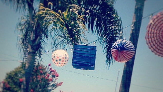 RED, WHITE + BOE.