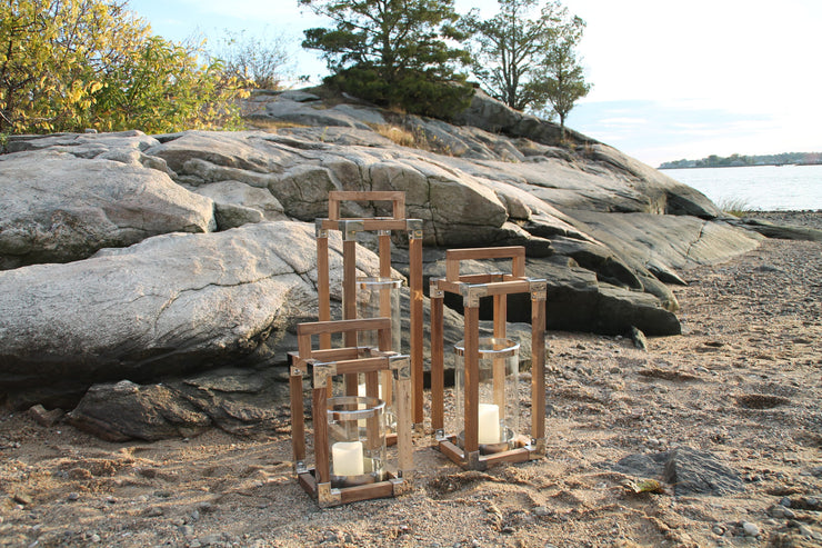 SOUTHHAMPTON TEAK LANTERN | AVAILABLE TO SHIP 2/1